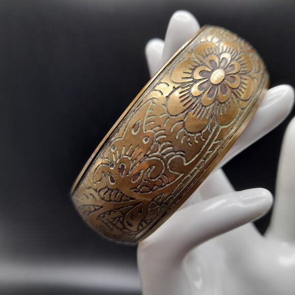Vintage Brass Floral Wide Bangle Bracelet, 8", Etched Flowers - Picture 3 of 12